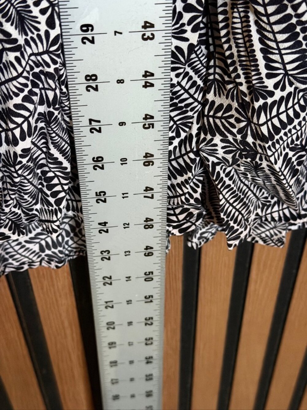 New Elie Tahari Dress 6 Womens White Black 100% Silk Ruffled Trim Geometric - Picture 6 of 8